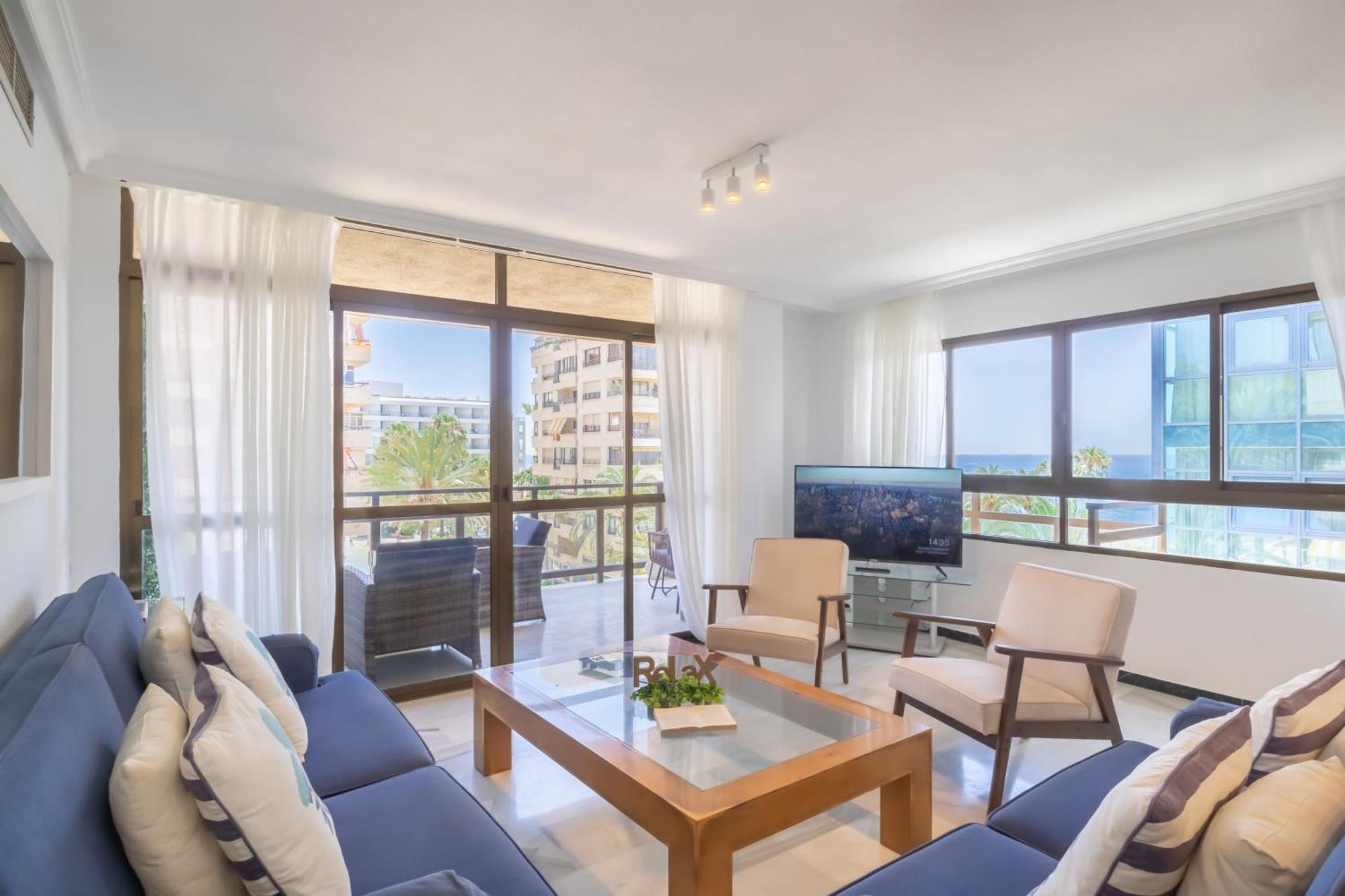 Sea Views Ll Apartment